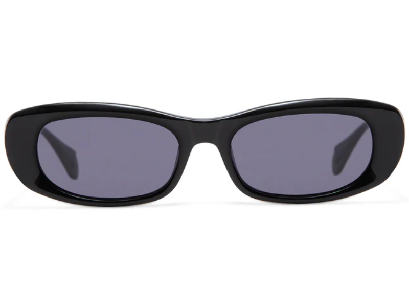 sunglasses-gigi-studios-piper-6898_1-black-rectangular-shape-by-kambio-eyewear-front