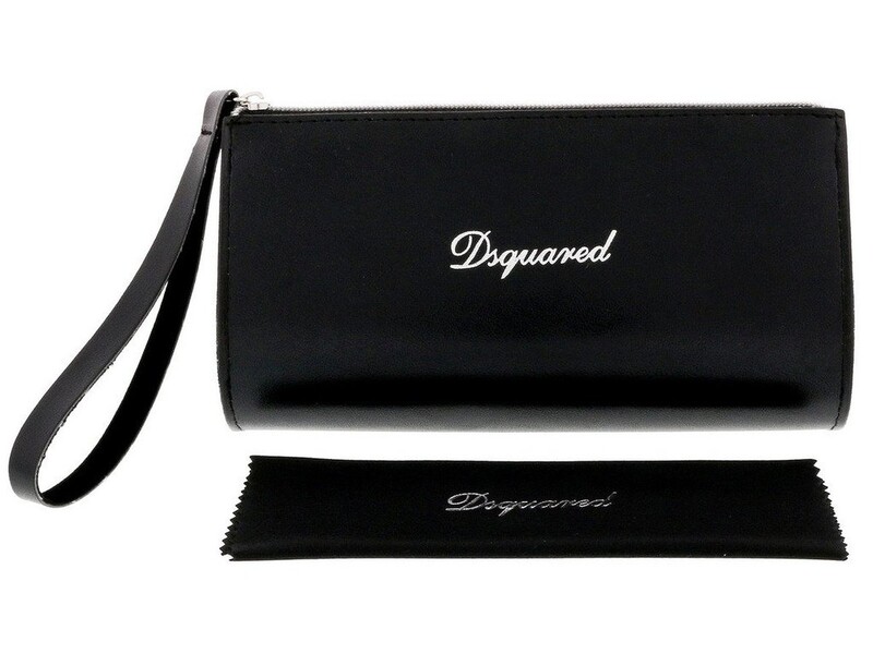 dsquared2casewithcloth2nd_cropped
