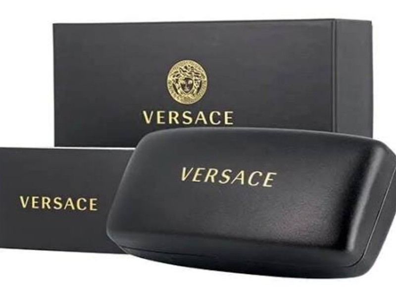 versacecasewithbox (1)